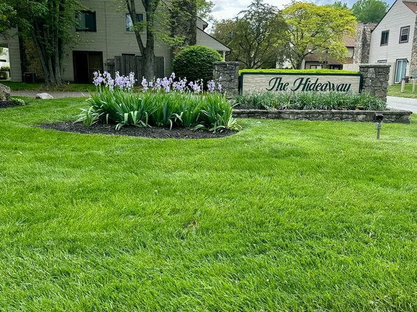 2473 Hideaway South Dr, Indianapolis, IN 46268