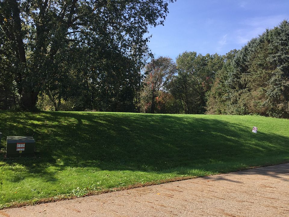 1st image of SHARONBROOK Ave
