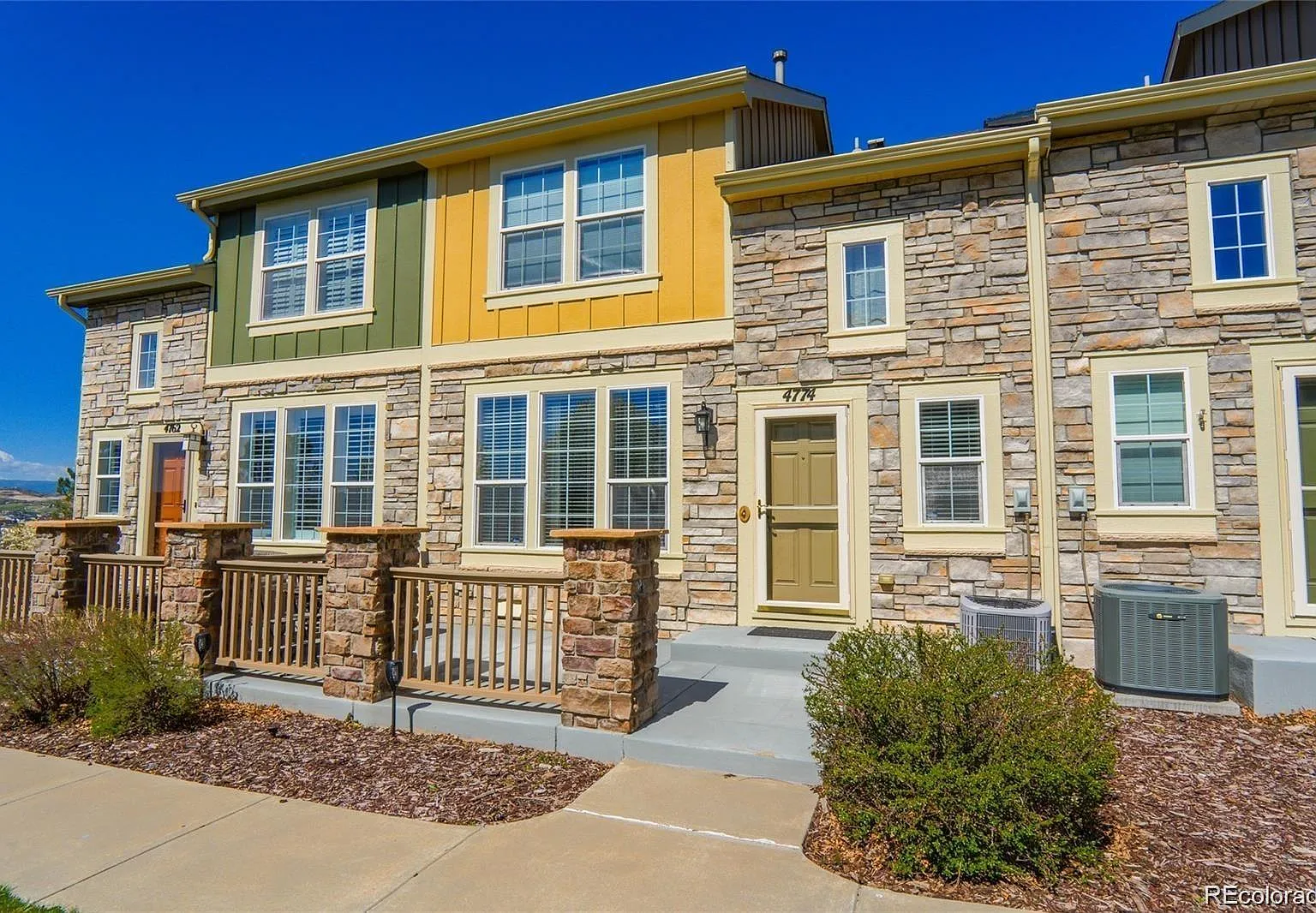 2 bed, 2.5 bath, 1443 sqft, $2,595 — Photo 1