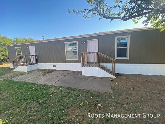 2nd image of 81 Town And Country Dr #81