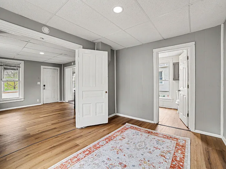 2634 N Michigan Ave #1 — Photo 11