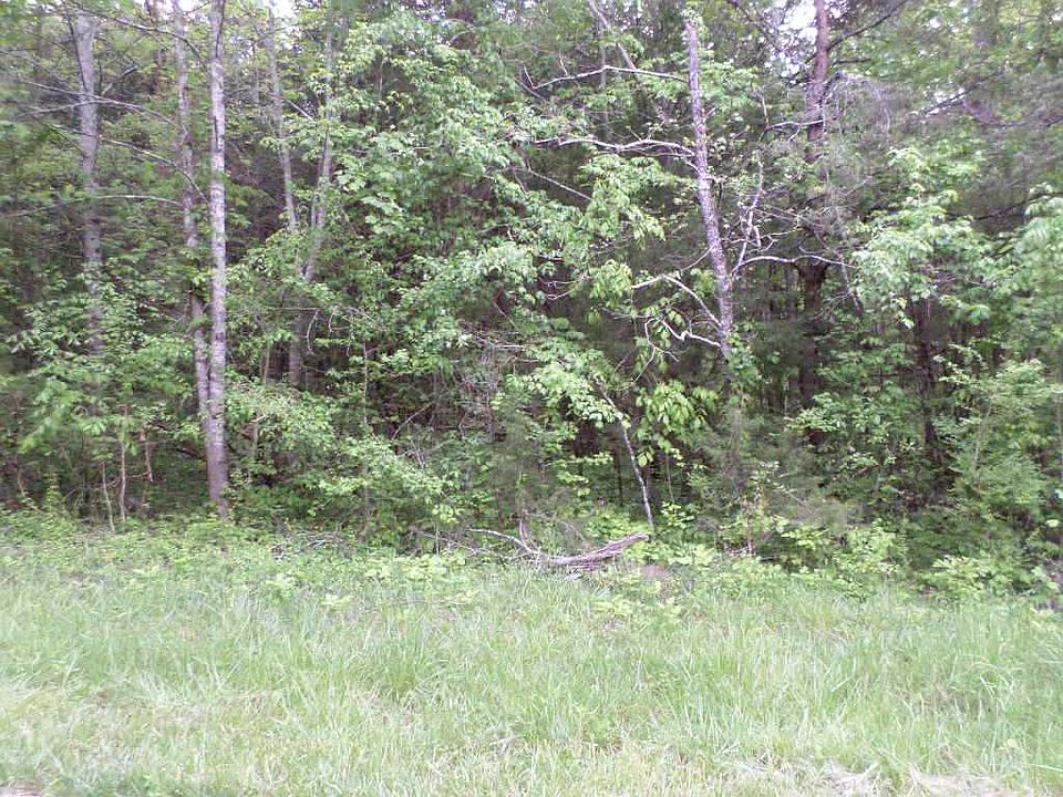 2nd image of 3716 Mountain View Ln