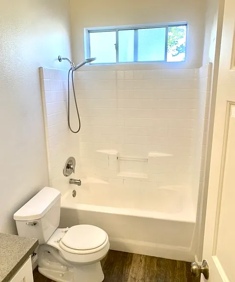 1127 Glenville Dr #2 — Photo 12