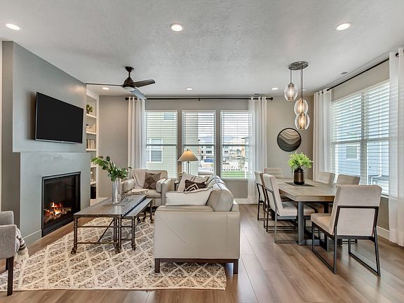 Cabo Living Dining Room Daybreak Sky Terrace Collection