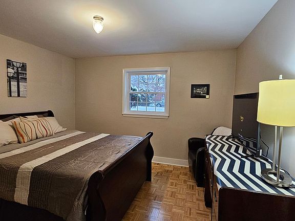 4th image of 2214 Sherwood Ave APT 14