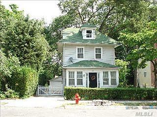 1st image of 17 Locust Ave #A