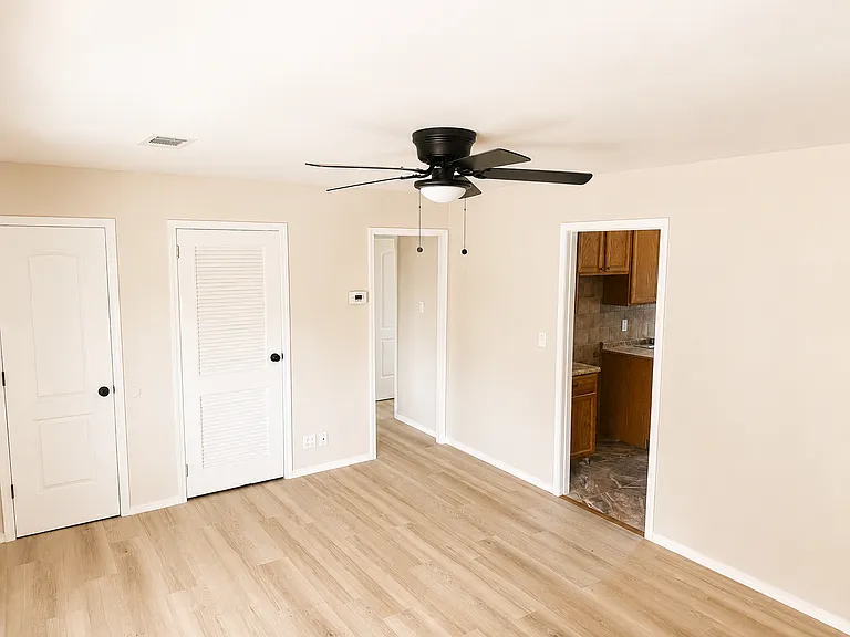 932 Bellwood Dr — Photo 5