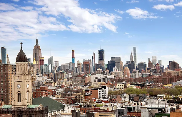 Rented by Compass | media 52