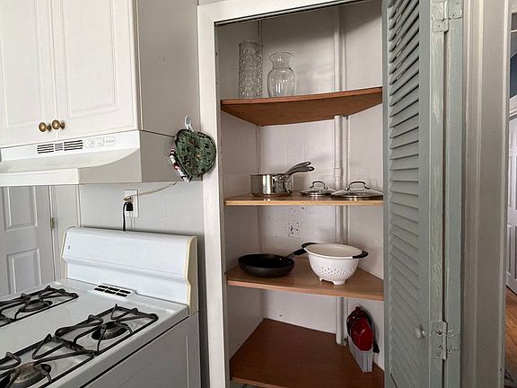 5th image of 81 Central Ave #2B