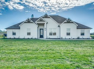 1045 Hill Valley Dr, Stephenville, TX 76401