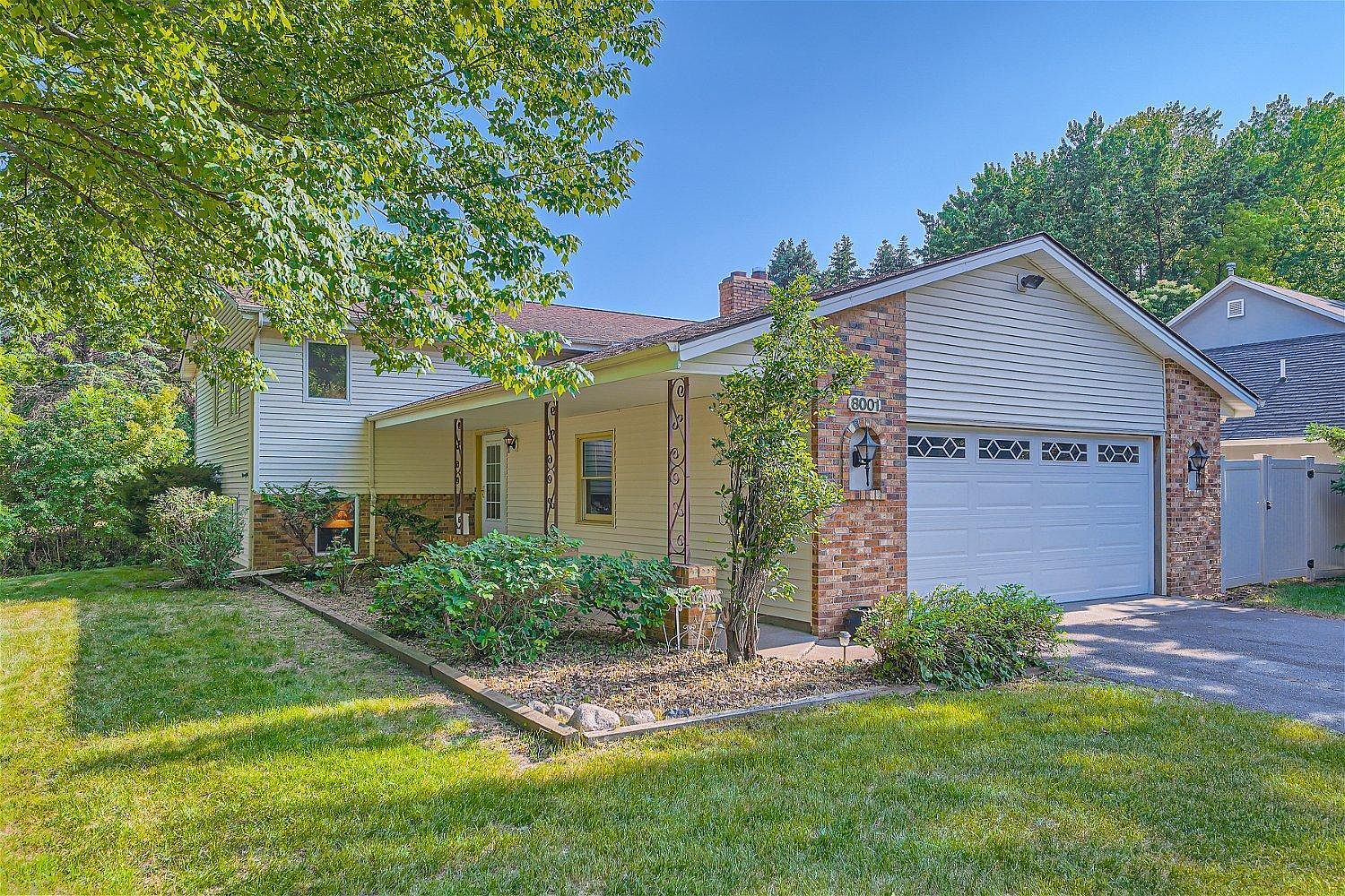 8001 Oakmere Rd, Bloomington, MN 55438 Zillow
