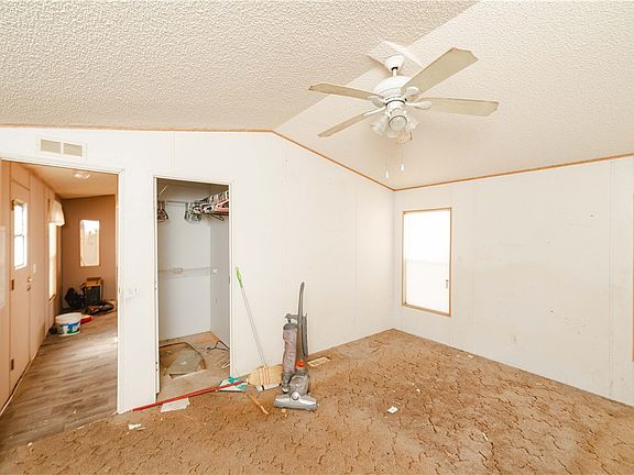 4th image of 533 S Davis Rd