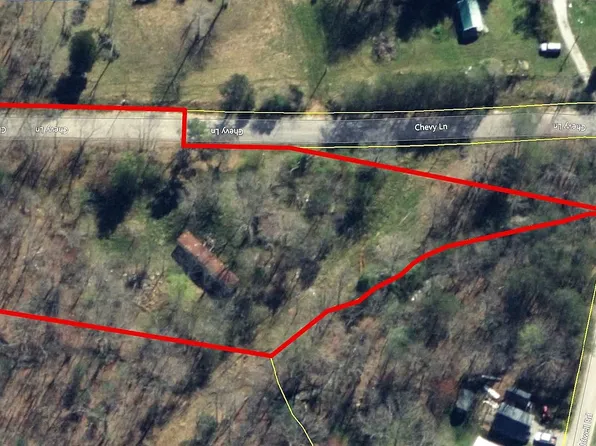 75 Chevy Ln, Sewanee, TN 37375