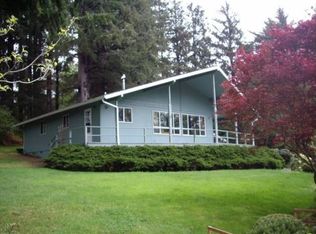 2885 Champagne Ln, Tillamook, OR 97141