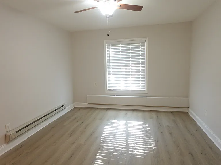 566 Somerset Ln #2 — Photo 22