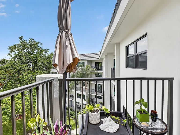 900 River Reach Dr #522 — Photo 15