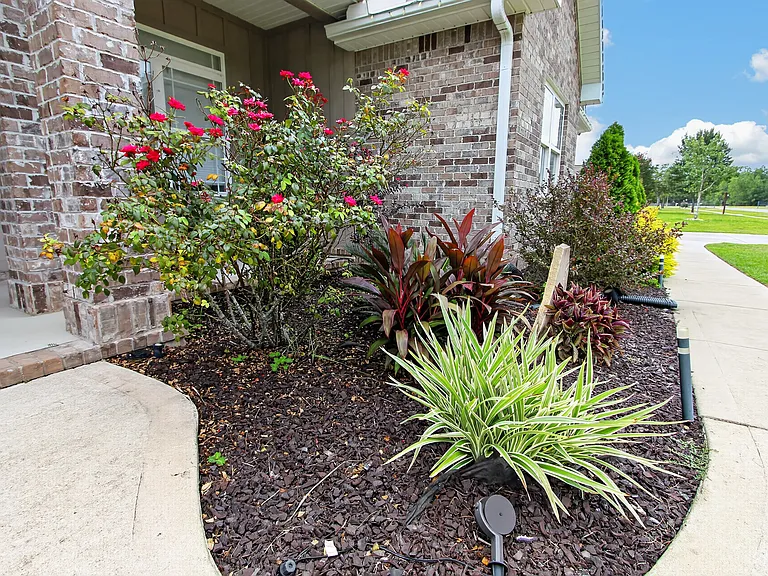 5522 Frontier Dr — Photo 4