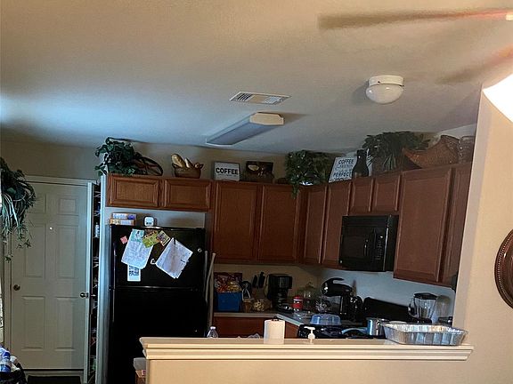 5th image of 6315 Mountain Pines Ln