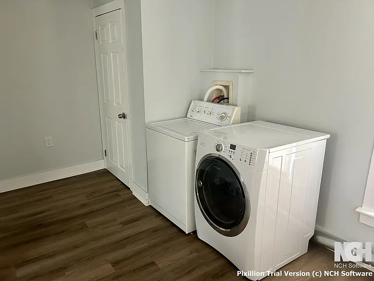 79 Saint Charles St — Photo 17