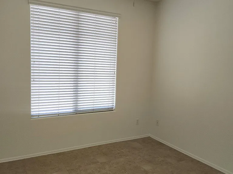 17938 W Port Royale Ln — Photo 17