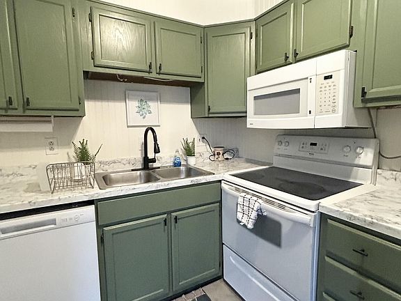 5th image of 2718 Painter Ave APT A100