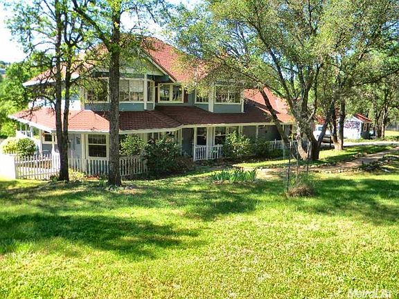 2nd image of 12865 Moss Rock Dr