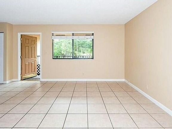 4th image of 1777 NW 94th Ave