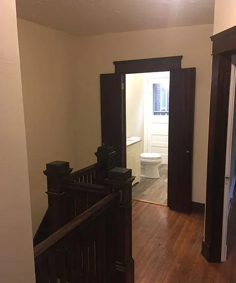 Upstairs Hall towards Bath