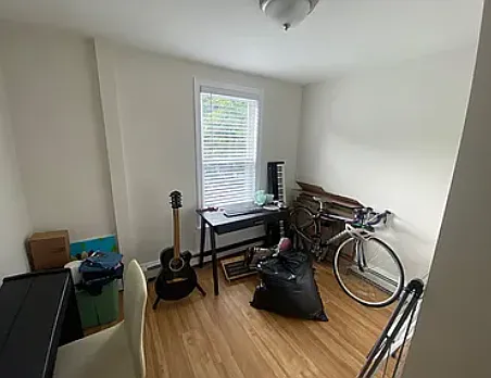 69 Florence St #1 — Photo 9