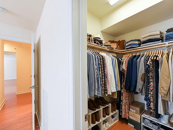 4th image of 1350 Jasper Pl SE #1354-203