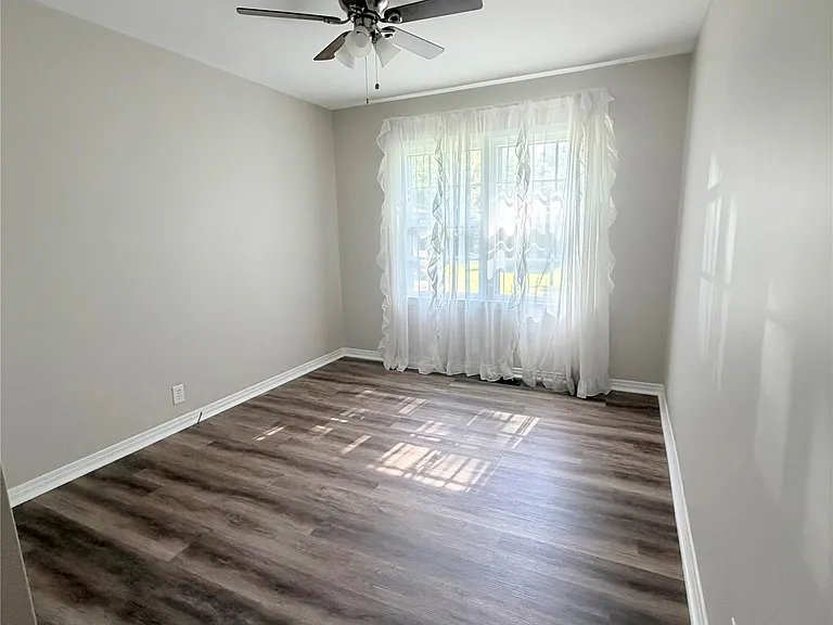 4871 Titus Rd — Photo 12