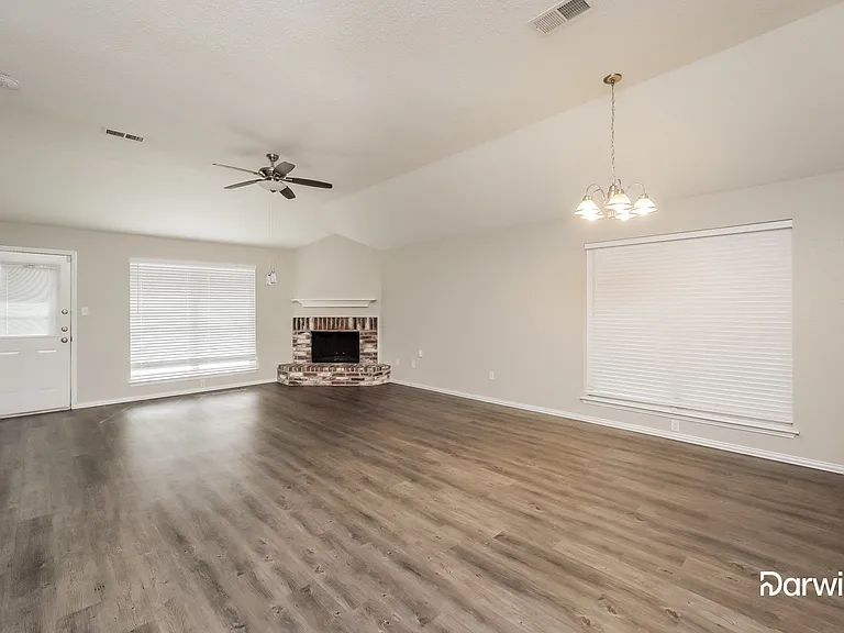 1940 Walden Pl — Photo 6