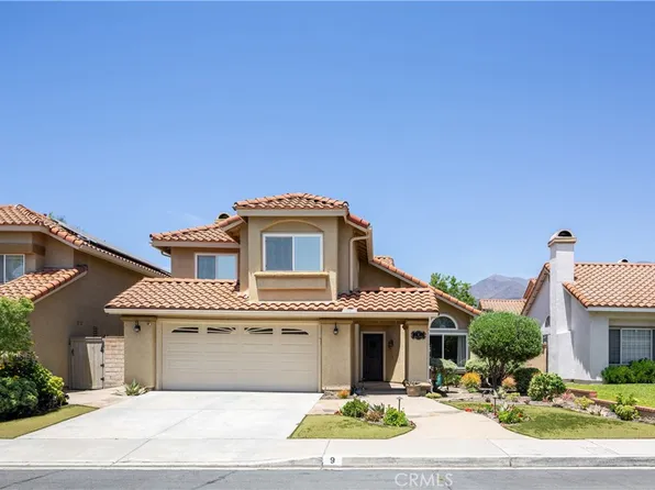 9 Calle Larspur, Rancho Santa Margarita, CA 92688