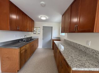 1039 Wong Ln E, Honolulu, HI 96817