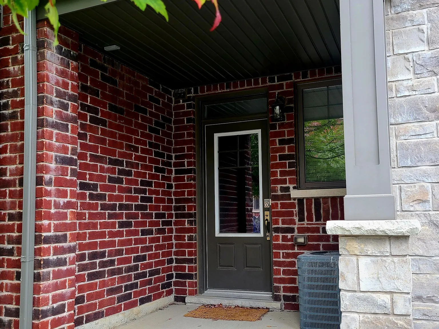 2 bed, $2,600 — Photo 2