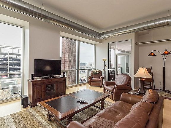 2nd image of 111 10th St Unit 408