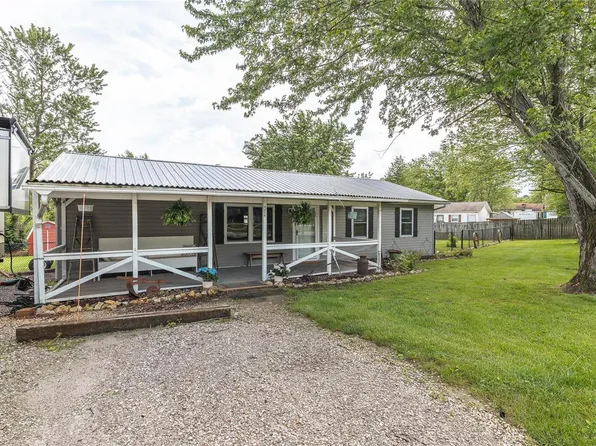 504 Marvin St, Cuba, MO 65453