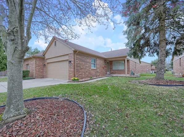 3540 Rose Cir, Trenton, MI 48183