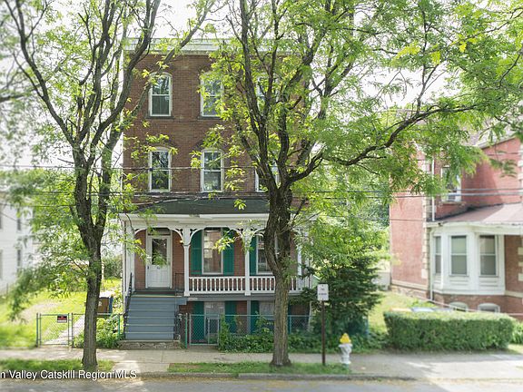 2nd image of 361 Washington Avenue