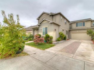2238 Chapelle St, Santa Rosa, CA 95403