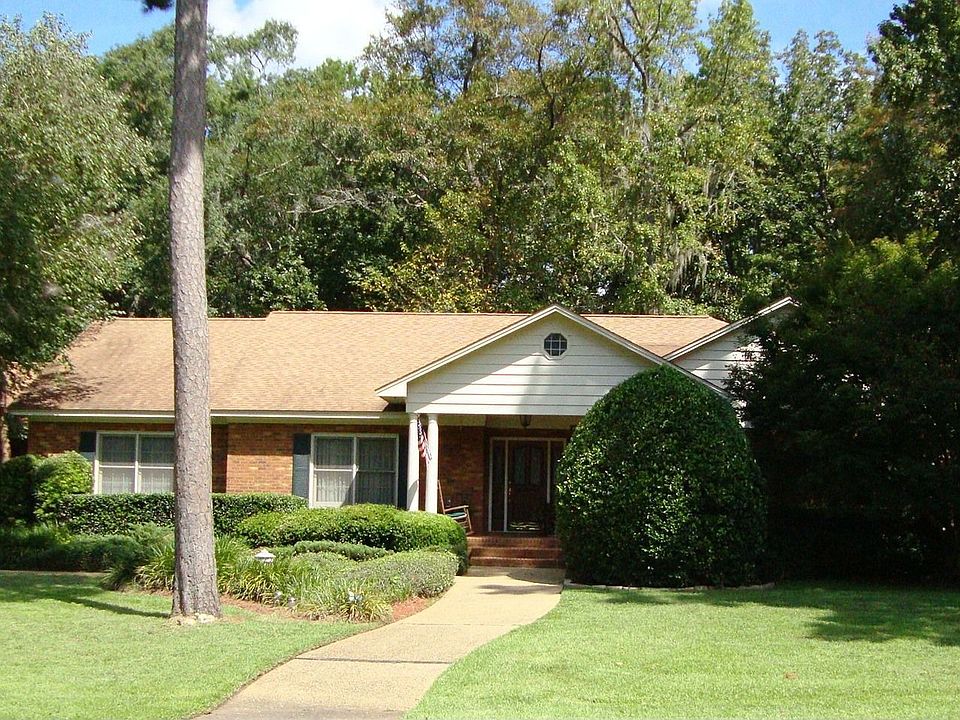 1st image of 4923 Arden Forest Way