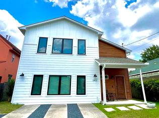 2402 E 11th St, Austin, TX 78702