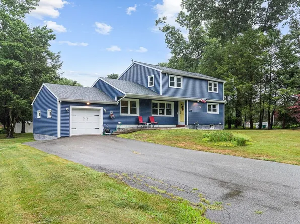 3 Grant Rd, South Easton, MA 02375