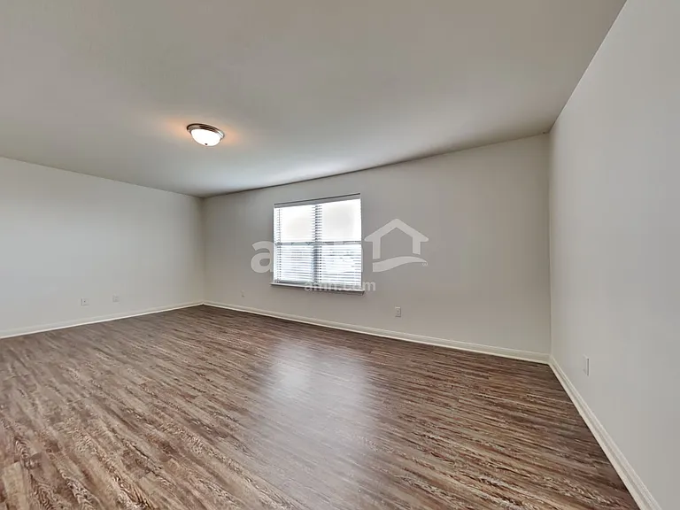 5501 Persimmon Dr — Photo 8
