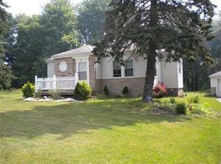 970 Albright McKay Rd NE, Brookfield, OH 44403