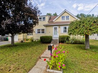 26 Beaudry Ave, Chicopee, MA 01020