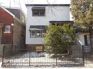 8548 S Saginaw Ave, Chicago, IL 60617