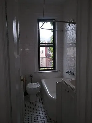 Rented by Grand Group Realty | media 5