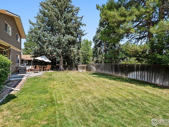 5th image of 1320 Holly Dr E