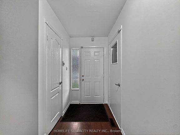 3rd image of 46 Vodden Ct